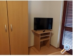 Apartmny Tomasovi Omi - Omi Chorvatsko