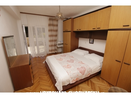 Apartamenty Vinka Saric - Omiš Chorwacja