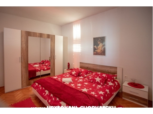 Appartementen Teni - Omi Kroati