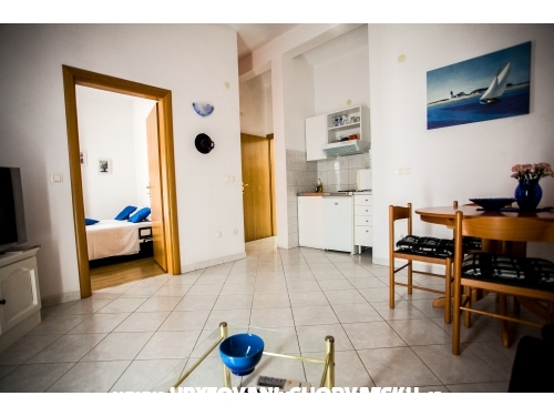 Appartementen Teni - Omi Kroati