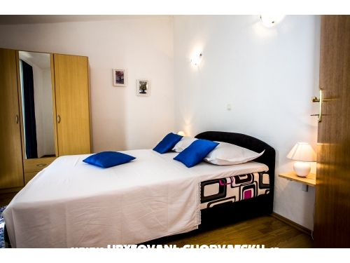 Appartementen Teni - Omi Kroati