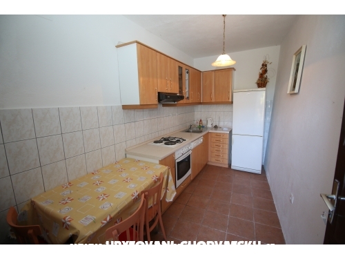 Apartmny Ani - Omi Chorvatsko
