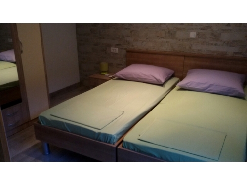 Appartements Cetina - Omi Croatie