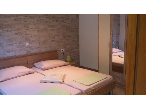 Appartements Cetina - Omi Croatie