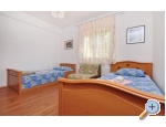 Apartmny Vukasovi - Omi Chorvatsko