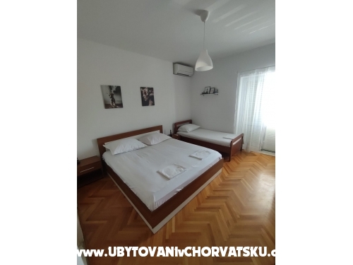 Apartamenty Jelenko - Omiš Chorwacja