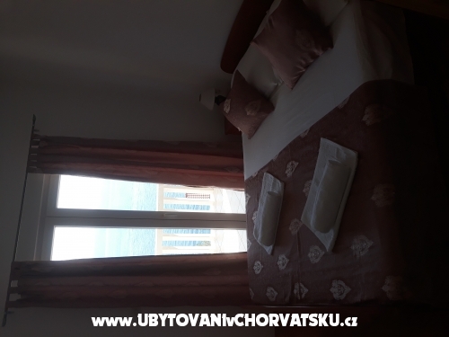 Apartmny LIKI - Omi Chorvtsko