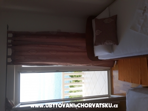 Apartmny LIKI - Omi Chorvtsko