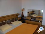 Apartments Sori�