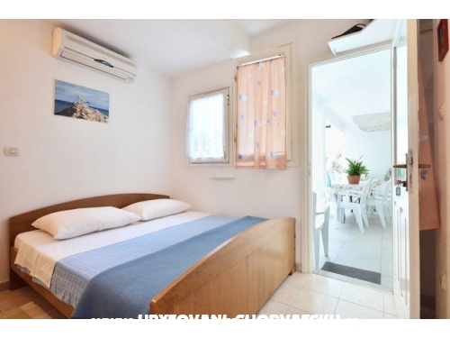 Appartements Stari Grad /Omi center/ - Omi Croatie