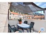 Apartments Stari Grad /Omi center/, Omis, Kroatien