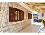 Apartments Stari Grad /Omi center/ - Omi Croatia