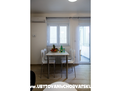 Nemira Sunny Apartments - Omiš Croatia