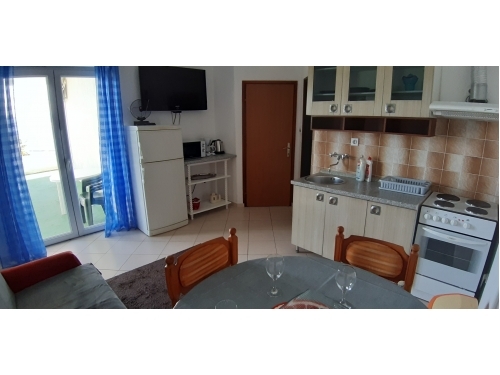 Apartmny Marijana ari - Omi Chorvtsko