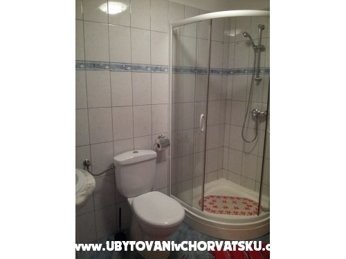 Apartmny Marijana ari - Omi Chorvtsko