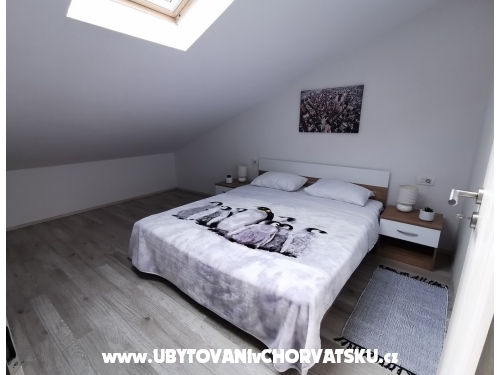 Apartments  RITA - Omiš Croatia