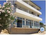 Vila Barbara apartmani Omiš smještaj Hrvatska