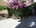 Villa Mimi, Omiš, Hrvaška