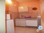 Villa Mimi, Omiš, Hrvaška
