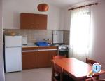 Apartments Satrak ostrov Pag