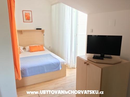 Apartmaji Tatjana - ostrov Pag Hrvaška