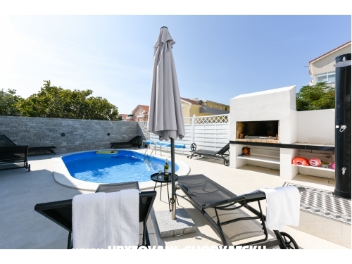 Appartement avec piscine and jacuzzi - ostrov Pag Croatie