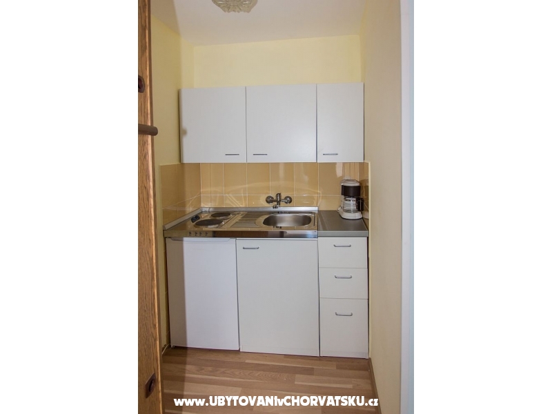 Apartmanok Irena - Starigrad Paklenica Horvtorszg