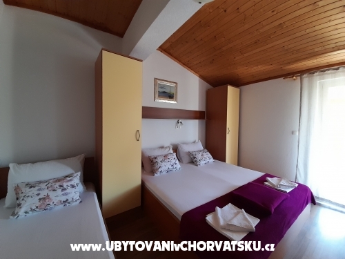Appartamenti Tomic - Starigrad Paklenica Croazia