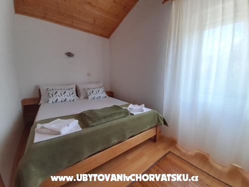Apartments Tomic - Starigrad Paklenica Croatia