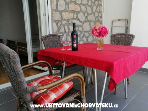 Apartments Dado - Starigrad Paklenica Croatia