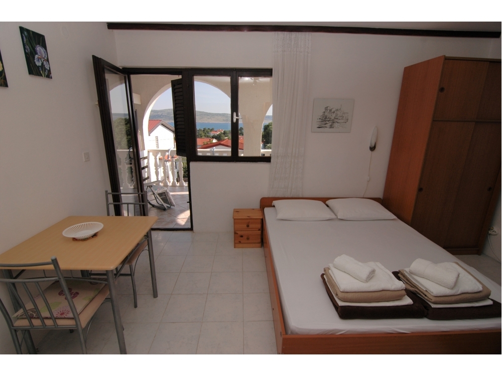 Apartments Ivana - Starigrad Paklenica Croatia