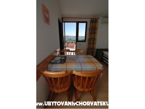 Apartmani Ivana - Starigrad Paklenica Hrvatska