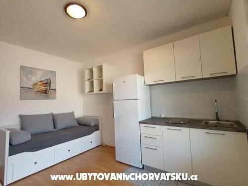 Apartments Bosi i Goli - Starigrad Paklenica Croatia