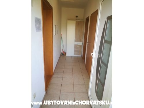 Apartmny koko-seline - Starigrad Paklenica Chorvtsko