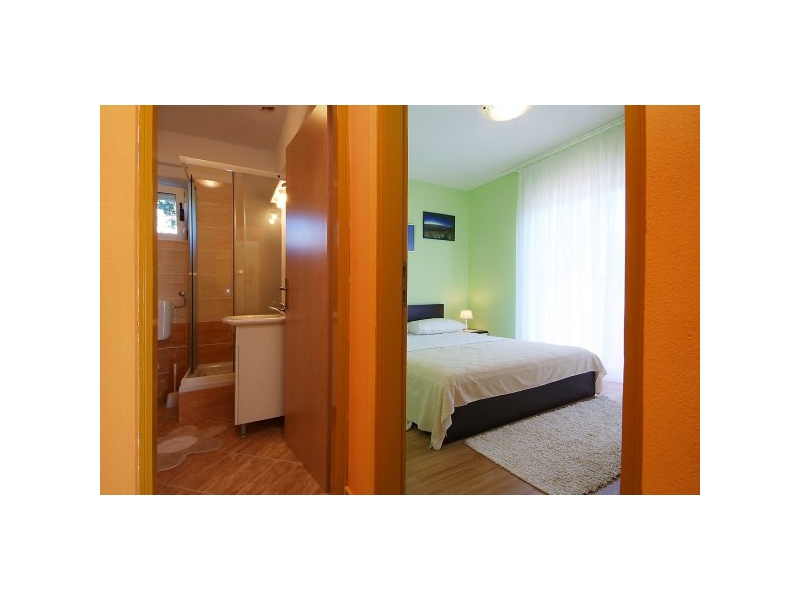 Apartments Mirjana*** - Starigrad Paklenica Croatia