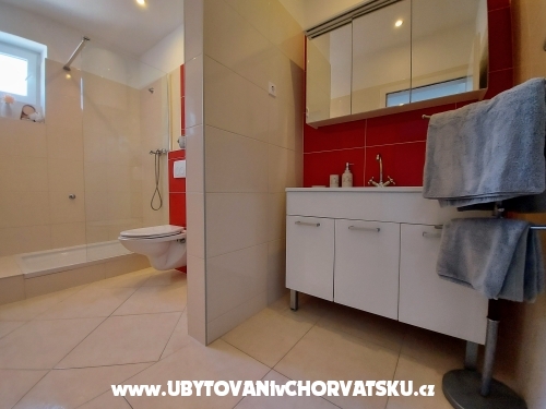 Apartmanok Ljubica - Pakotane Horvtorszg