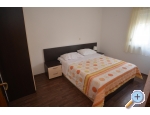 Appartements Vujasin - Pakotane Kroatien