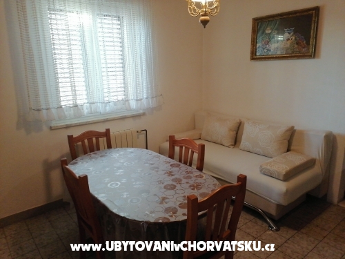 Apartmanok Leo - Pakotane Horvtorszg