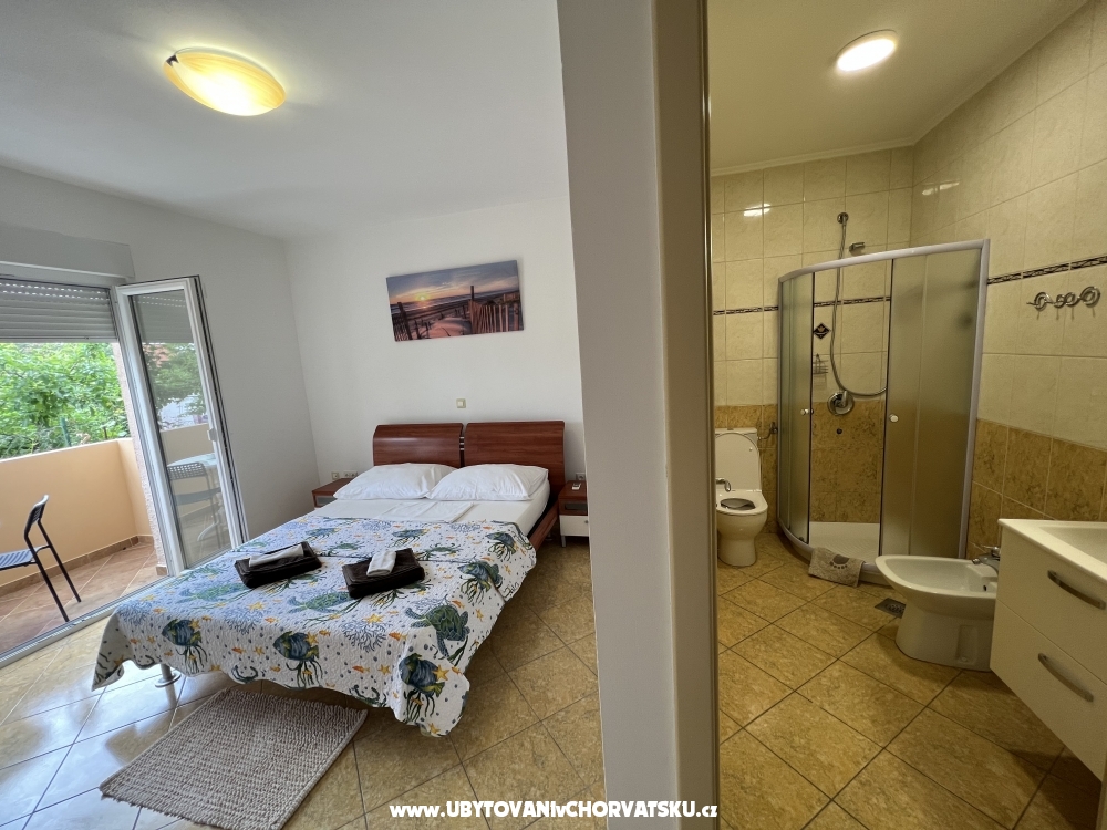 Apartmny s baznom Villa Julia 3 - Pakotane Chorvtsko