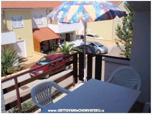 Appartements Micka - ostrov Paman Croatie