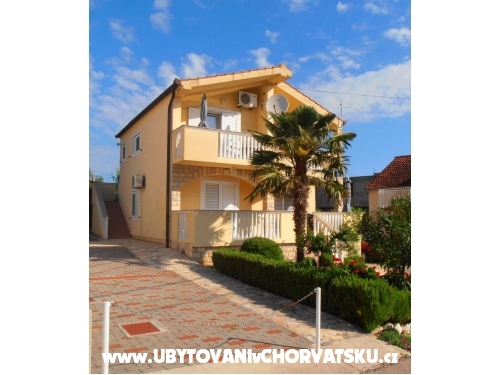 Apartments Barbara - ostrov Paman Croatia