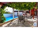 Authentic Dalmatian Family Village - ostrov Paman Chorvatsko