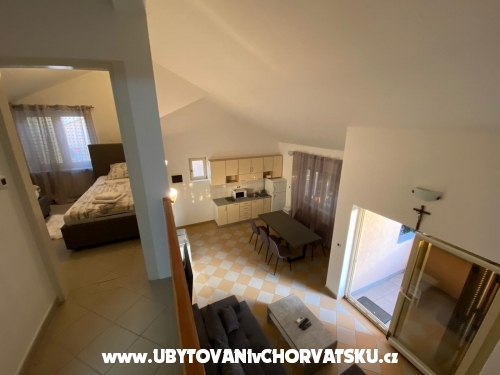 Apartmny Andjela - Petrane Chorvtsko