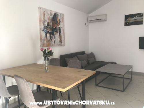 Apartmny Andjela - Petrane Chorvtsko