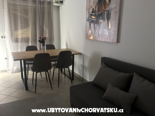 Apartmny Andjela - Petrane Chorvtsko