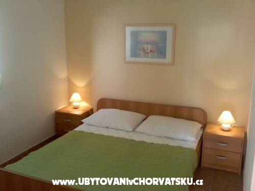 Apartmn Sumi - Podgora Chorvtsko