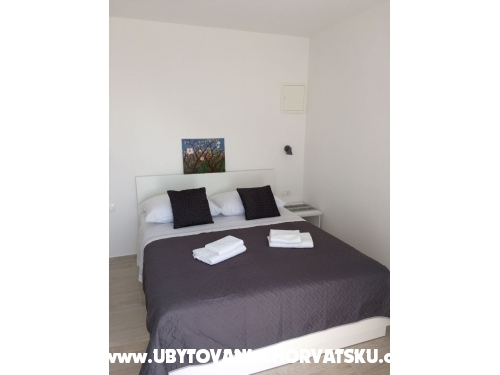 APARTMANI EDI - Podgora Croatie