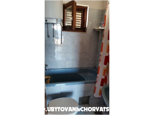 Apartmny Draena-aklje - Podgora Chorvtsko