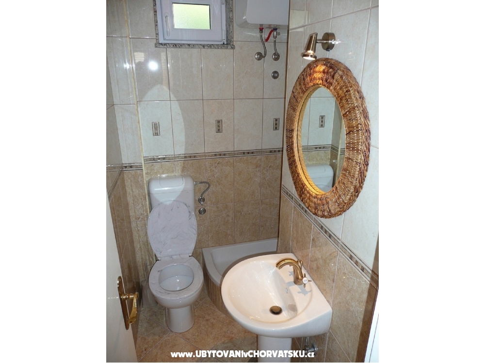 Apartmny Draena-aklje - Podgora Chorvtsko