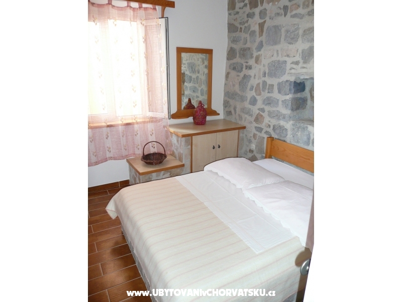 Apartmny Draena-aklje - Podgora Chorvtsko